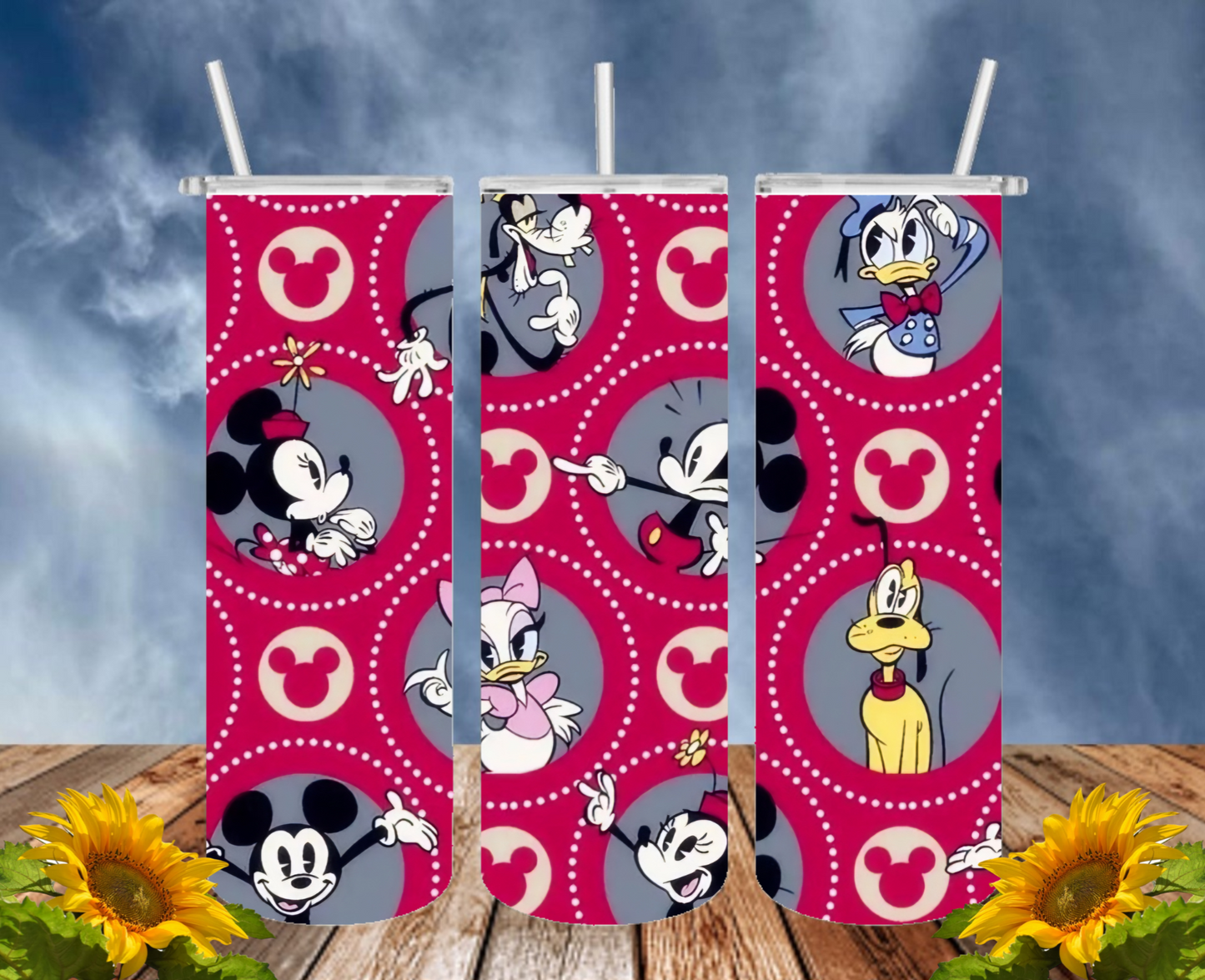 Mickey 20 Oz Tumbler with 1 Lid, 2 Straws and 1 Straw Cleaner. FREE SHIPPING. Stainless Steel. Sublimation Tumbler Cup.