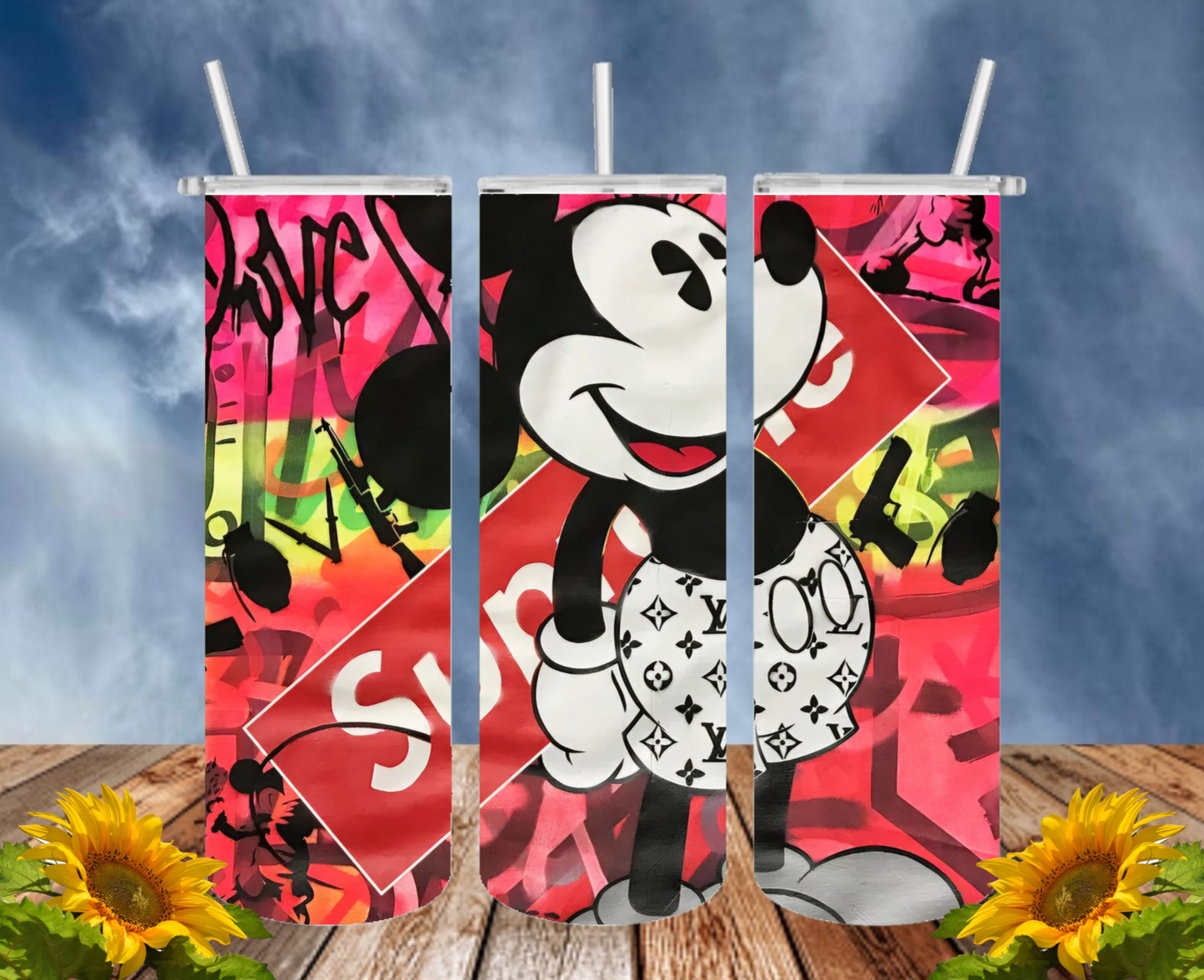 Mickey 20 Oz Tumbler with 1 Lid, 2 Straws and 1 Straw Cleaner. FREE SHIPPING. Stainless Steel. Sublimation Tumbler Cup.