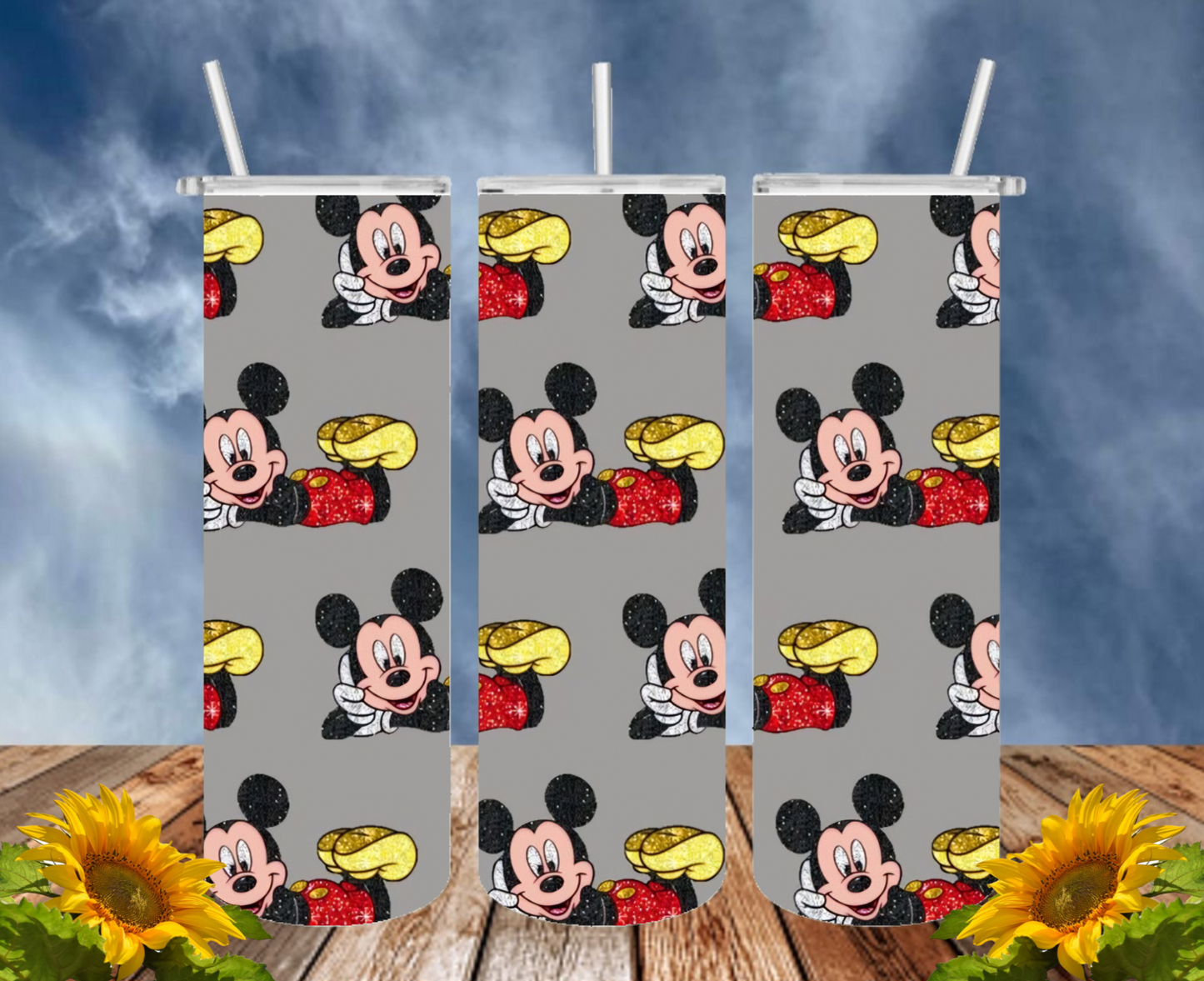 Mickey 20 Oz Tumbler with 1 Lid, 2 Straws and 1 Straw Cleaner. FREE SHIPPING. Stainless Steel. Sublimation Tumbler Cup.